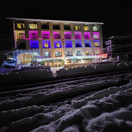 Hotel Neelam Manali Near Volvo Bus Stand Manali ภายนอก รูปภาพ